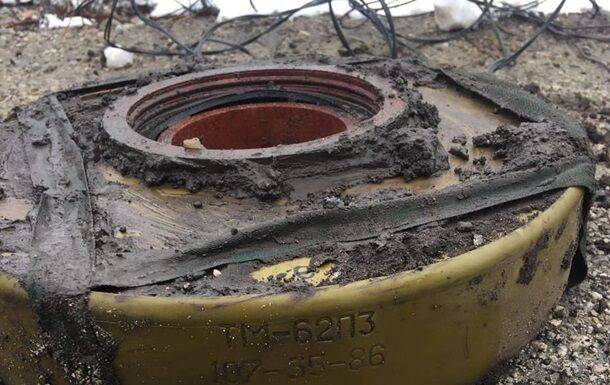 На Харьковщине на мине подорвался тракторист