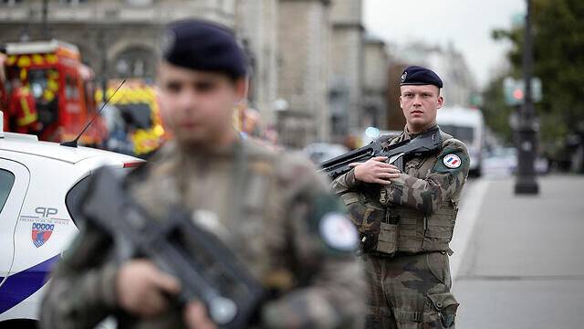 Стрельба в центре Парижа: двое убиты, четверо ранены