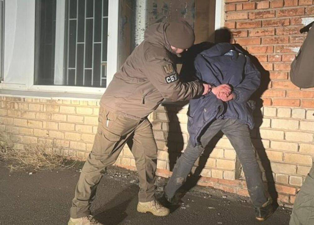 "Понравилось?": СБУ поймала российского агента, который навел ракетный удар на школу и больницу