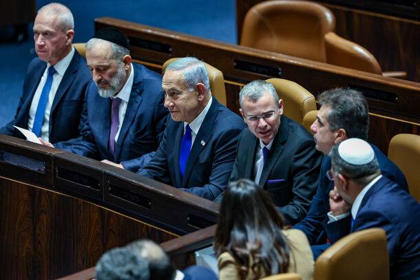 Нетаниягу приведен к присяге в качестве нового премьер-министра