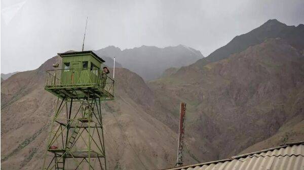 На таджикско-кыргызской границе вспыхнул конфликт: ранен местный житель