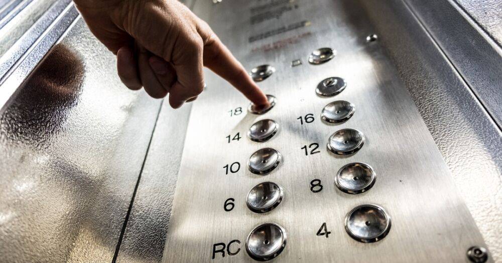 Киевлян просят не пользоваться лифтами перед плановыми отключениями света