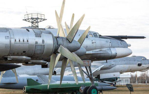 В России на военной авиабазе произошел взрыв