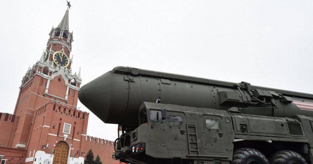 В обмен на ядерное оружие: у Зеленского предложили России "обеспечить ей безопасность"