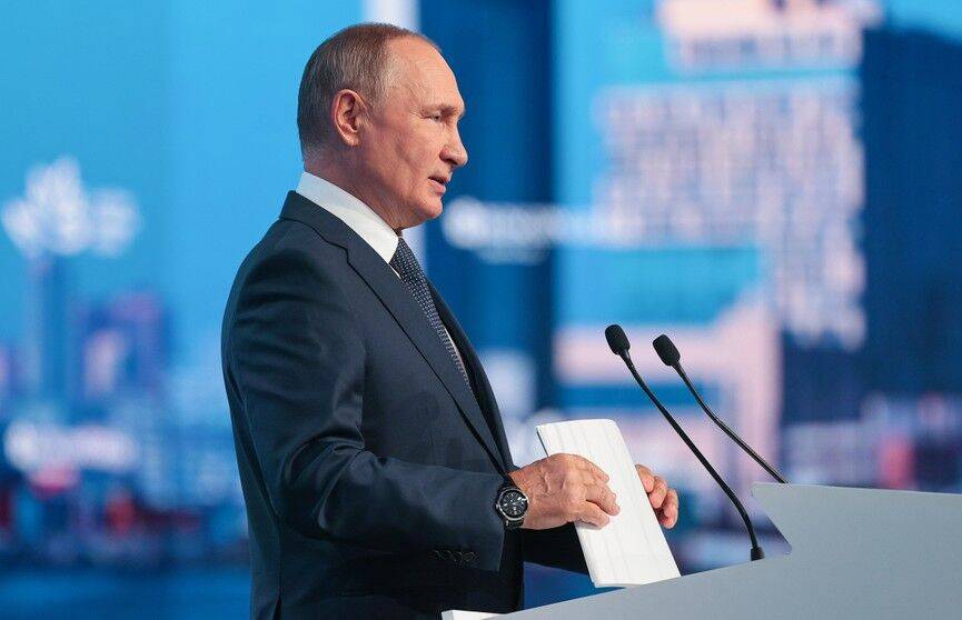 Путин: Польша хочет забрать западные территории Украины