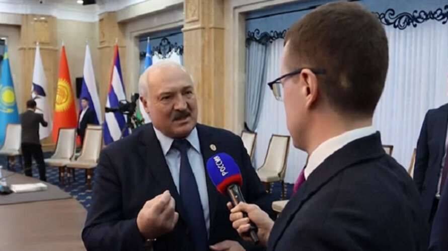 Лукашенко обурений заявою ексканцлера Німеччини на підтримку України