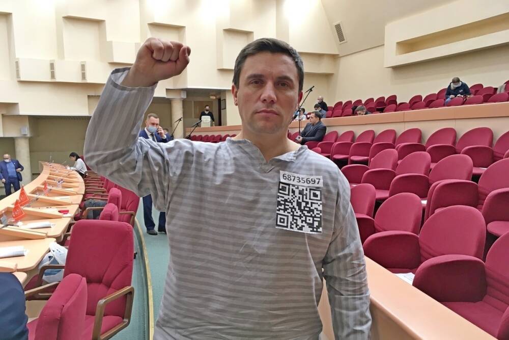 Саратовский депутат Николай Бондаренко потерял треть миллиона рублей