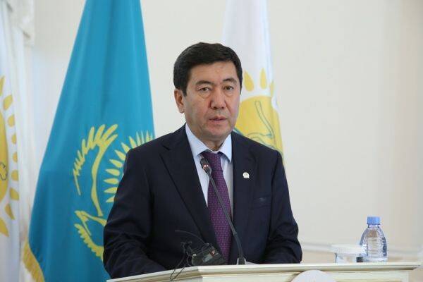 Токаев освободил от должности руководителя своей администрации