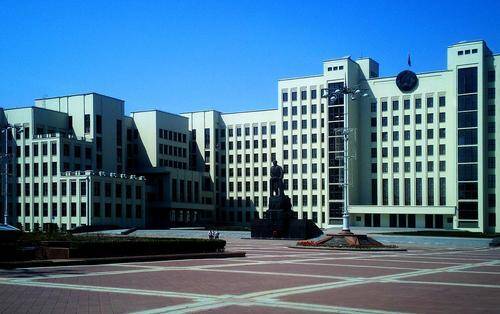 Госдеп США распорядился эвакуровать семьи американских дипломатов из Белоруссии