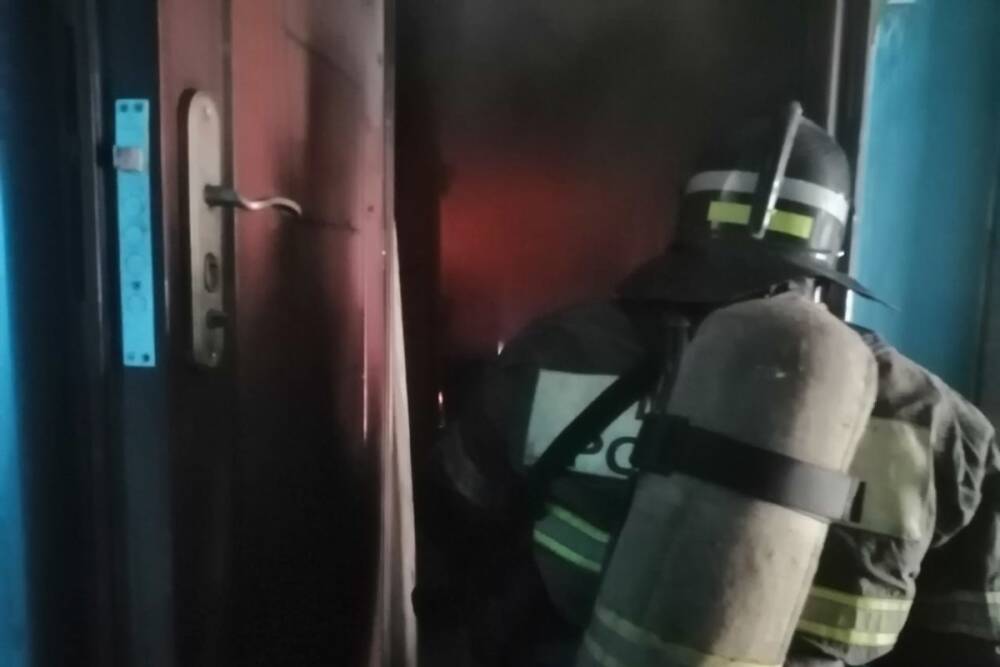 Спасатели ликвидировали возгорание в жилом доме в Ефремове