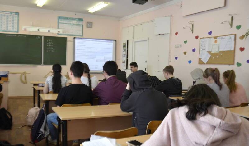 Школьники Ленинградской области уходят на внеплановые каникулы с 7 февраля