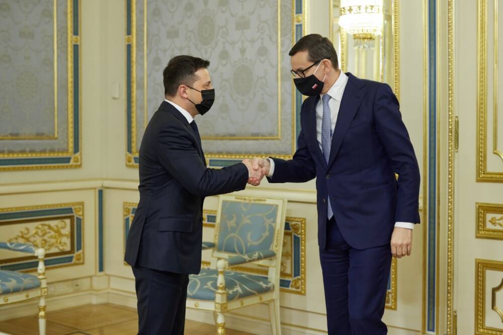 Зеленский встретился с премьер-министром Польши Моравецким