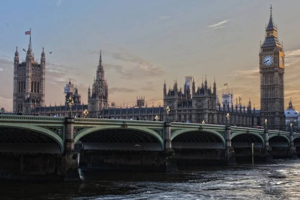Лондон выразил готовность вести дипломатические переговоры с Москвой