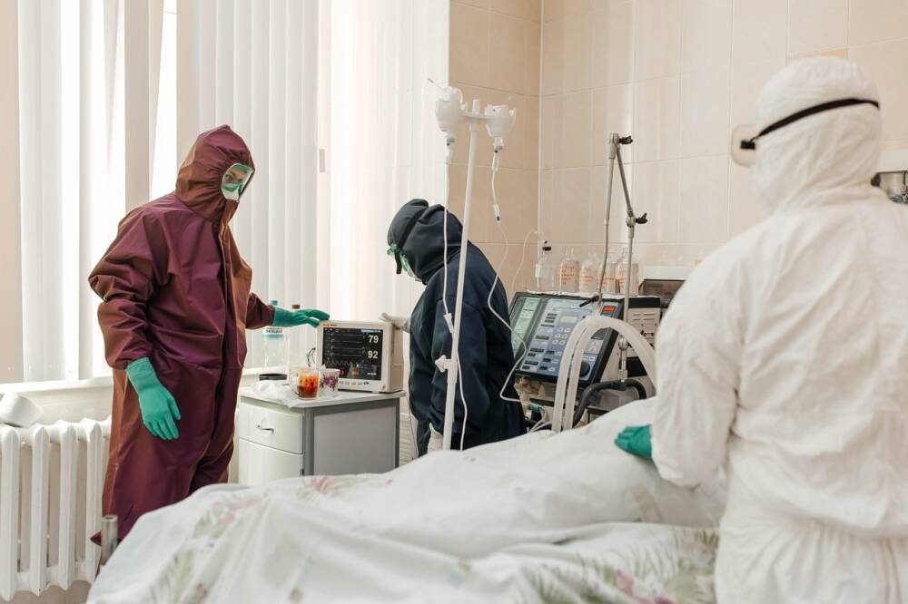 Минздрав: в рязанских больницах 19 пациентов с коронавирусом подключены к ИВЛ
