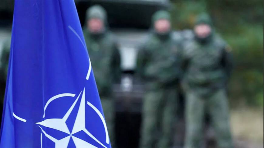 НАТО может разместить боевые группы в районе Черного моря