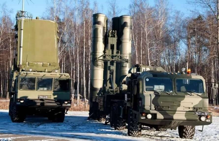 Командование ВС РФ привело в полную боеготовность ракетные комплексы С-400 в Беларуси