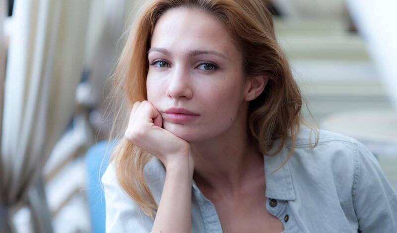 В возрасте 40 лет умерла российская актриса Евгения Брик