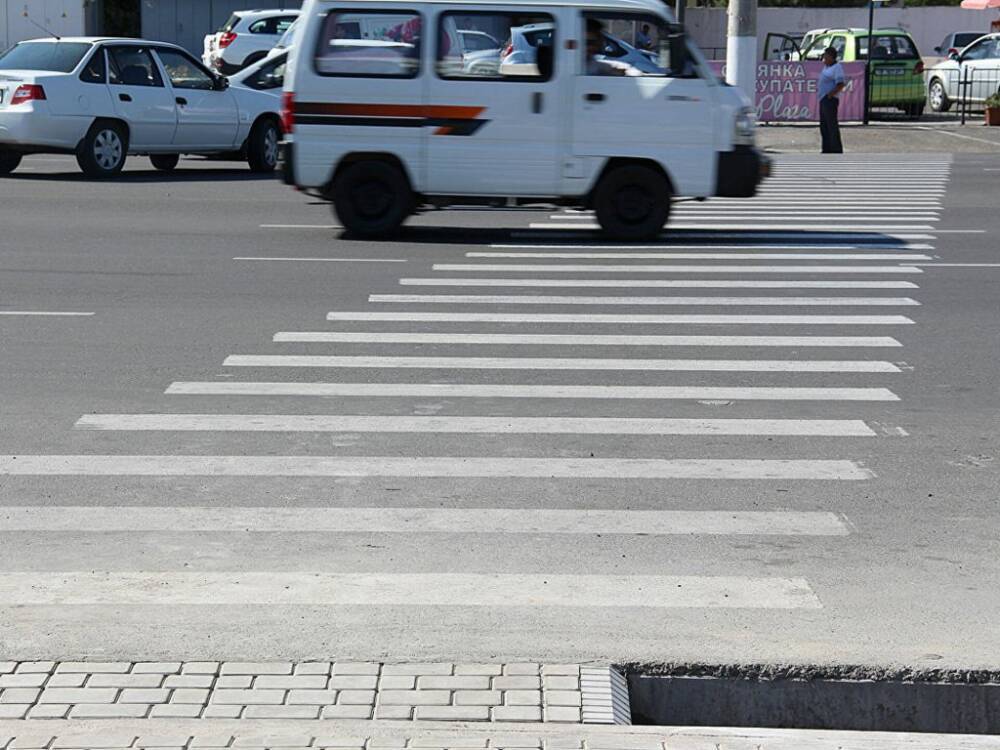 Пешеходные переходы в Ташкенте поэтапно сделают регулируемыми с установкой светофоров