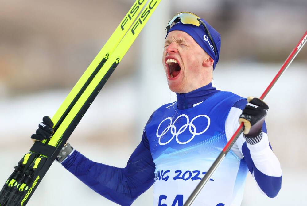 Олимпиада-2022: Нисканен взял "золото" в лыжной гонке на 15 км