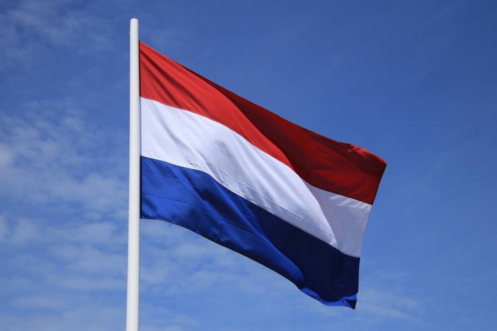 Посол Нидерландов призвал соотечественников покинуть Украину