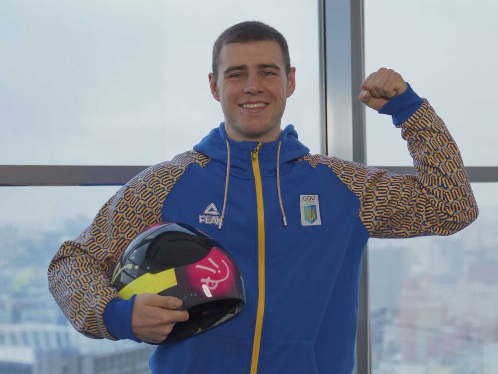 "Нет войне в Украине". Украинский атлет провел молчаливый протест на Олимпиаде в Пекине