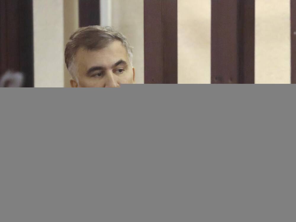 Украина признала Саакашвили потерпевшим от плохого обращения в грузинской тюрьме