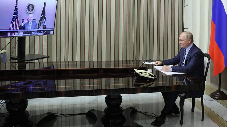 Путин и Байден проведут телефонный разговор 12 февраля