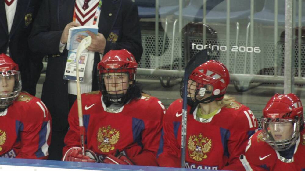 Женская сборная России по хоккею не прошла в полуфинал ОИ-22