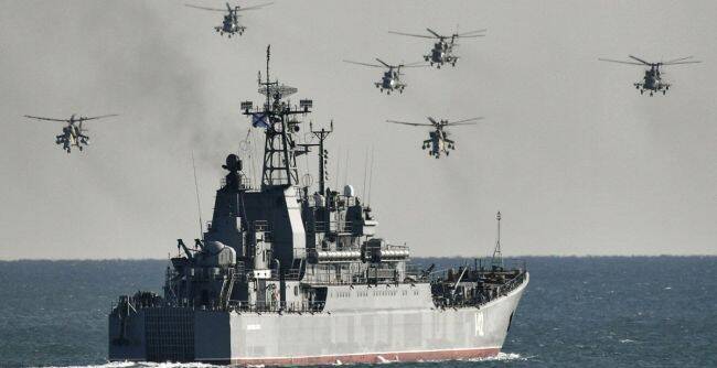 В Черном море начались комплексные учения ВМФ России по обороне Крыма
