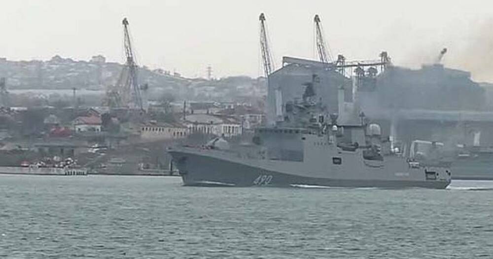 Корабли РФ вышли на "учения" в Черное море возле Крыма