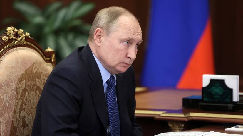 Путин выразил соболезнования в связи со смертью Зинаиды Кириенко
