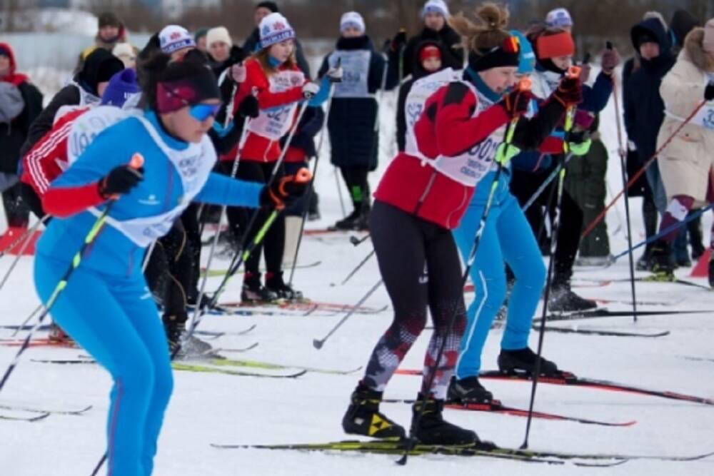 Три тысячи костромичей вышли на «Лыжню России»