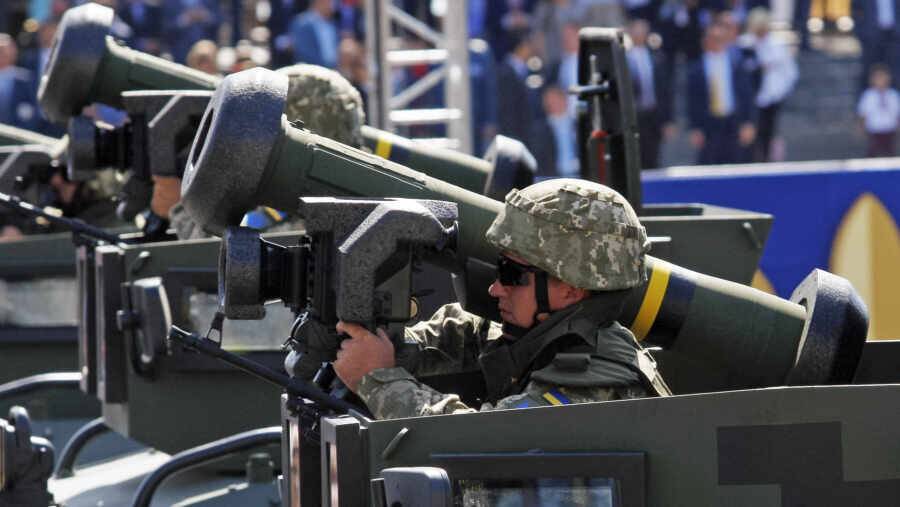 Украину нашпиговали натовским оружием – Захарова