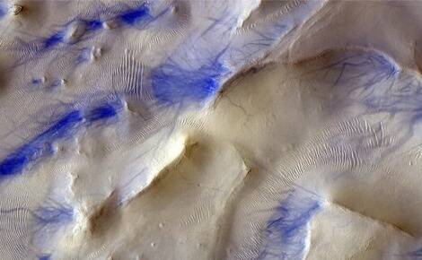 Новые снимки Марса опубликовало Европейское космическое агентство совместно с «Роскосмосом»