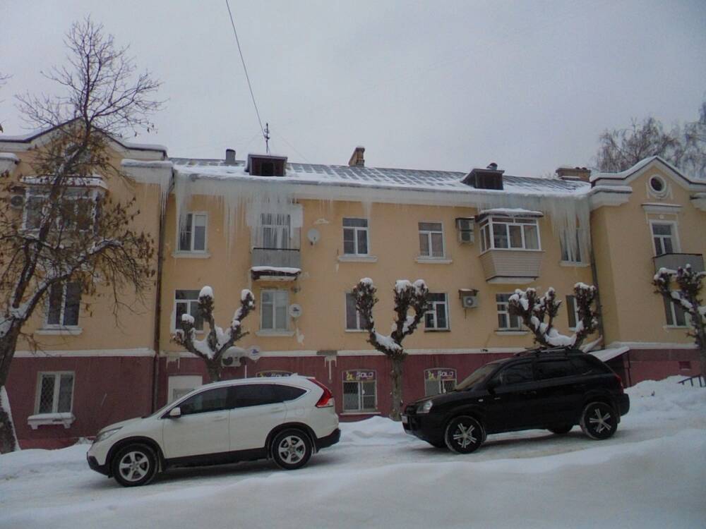 Пять протоколов за сосульки на крышах составлено в Нижегородской области за неделю