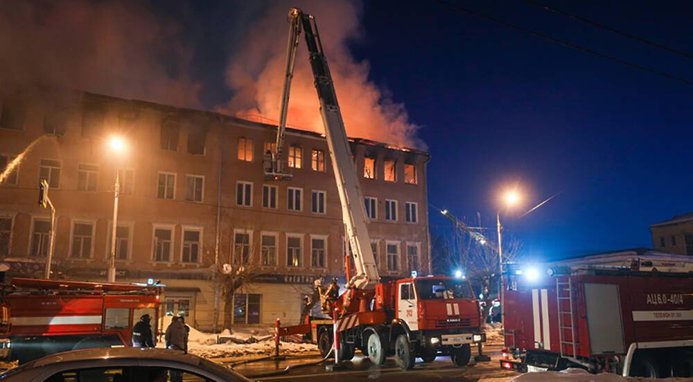 Пожар в жилом доме в Подмосковье тушили 6 часов
