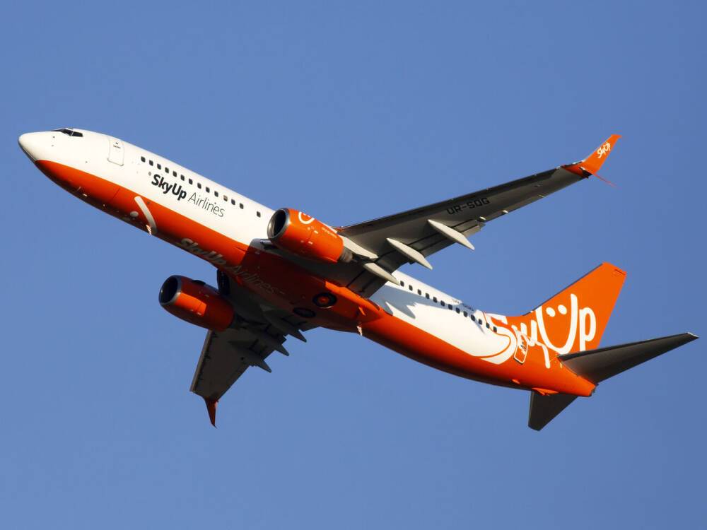 "Лизингодатель не готов рисковать самолетом". Самолет SkyUp, летевший из Португалии в Киев, был вынужден сесть в Кишиневе