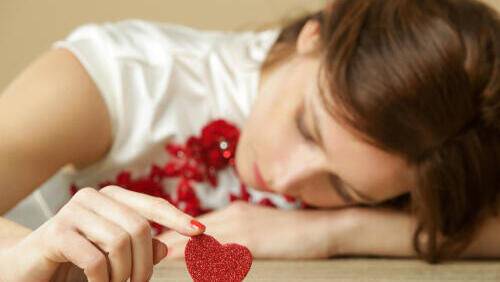 Как провести День влюбленных одинокому человеку: размышления к 14 февраля