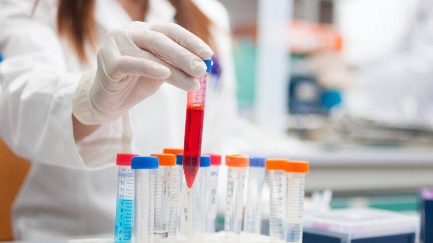 Анализ крови позволит выявить риск тромбозов при «омикроне»