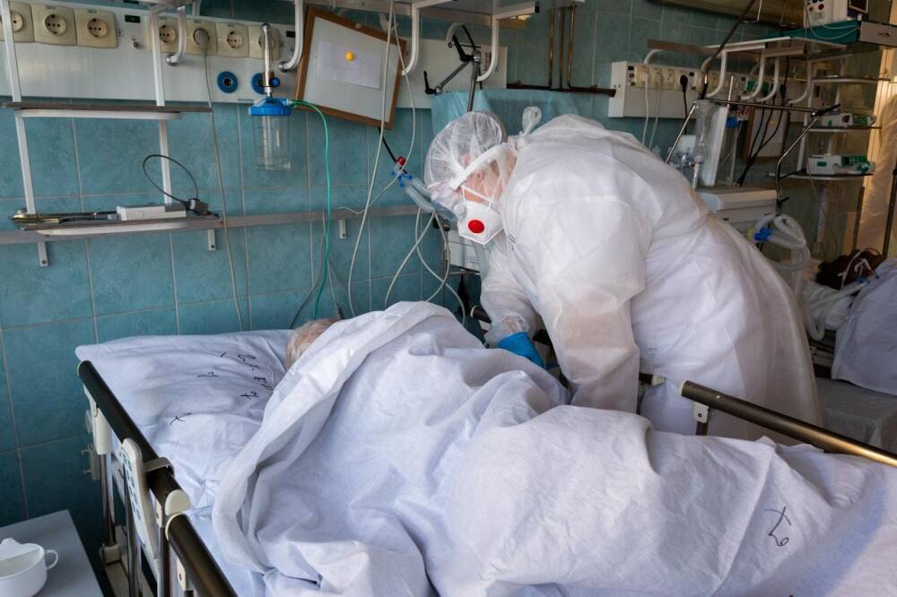 В Новосибирской области от коронавируса умерли 4 800 человек