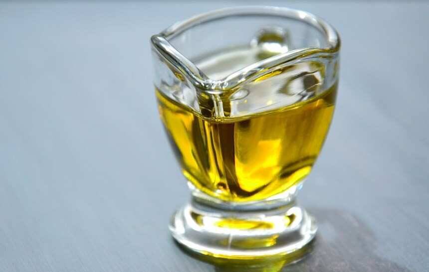 В Daily Express назвали растительное масло, повышающее уровень холестерина