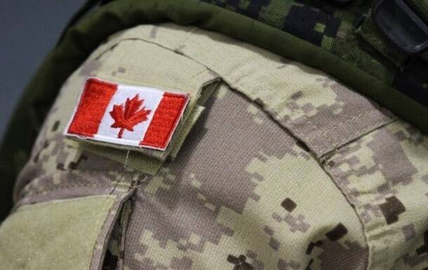 Канада выводит часть своих военных инструкторов из Украины