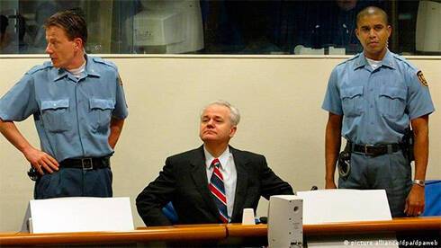 Опасные идеи Милошевича снова интересуют сербов