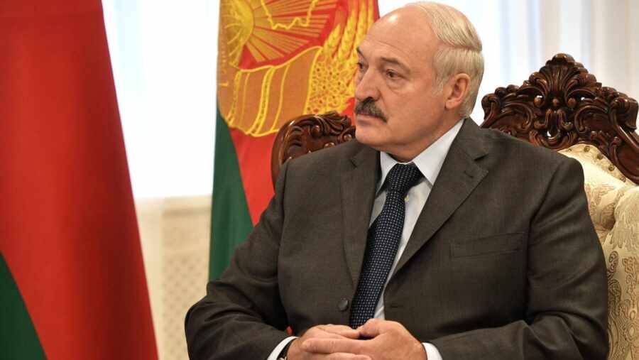 Запада хочет развязать конфликт на Украине – Лукашенко