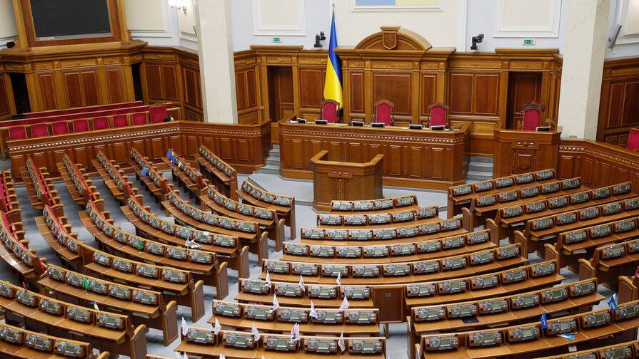 Более 20 депутатов Верховной Рады находятся за пределами Украины: СМИ опубликовали список