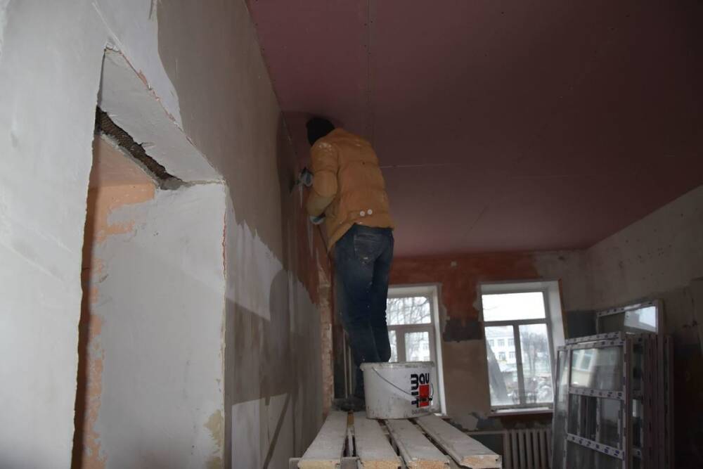 Хорошие новости Костромы: ремонт детской школы искусств № 4 ведётся с опережением графика