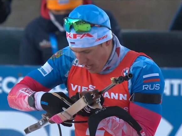 Олимпийский чемпион Свендсен попросил болельщиков поддержать российского биатлониста Латыпова после упущенного «золота»