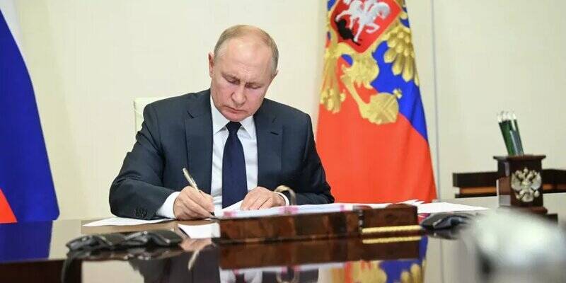 Путин подписал указ о награждении орденами Мужества шестерых горноспасателей с шахты «Листвяжная»