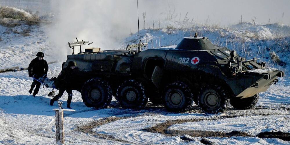 Эксперт считает несколько поспешным возвращение российских войск в места постоянной дислокации