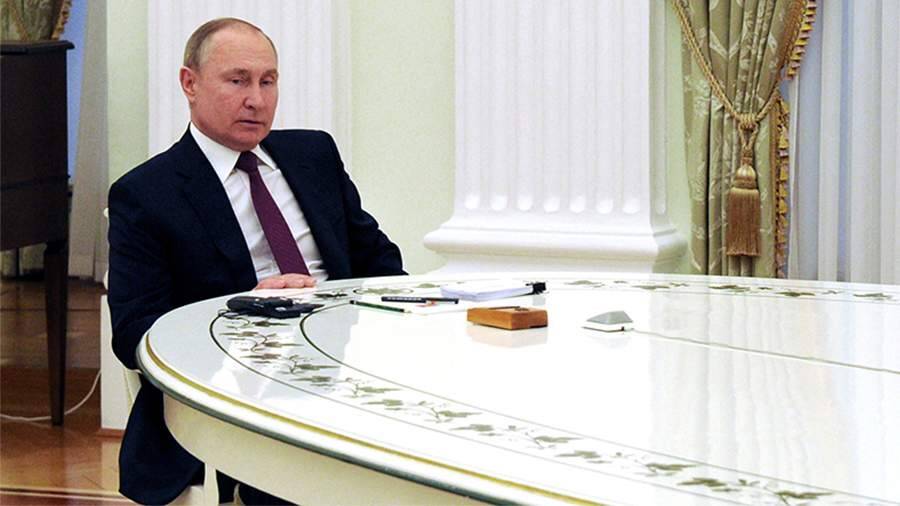 Путин назвал деловой атмосферу на переговорах с Шольцем